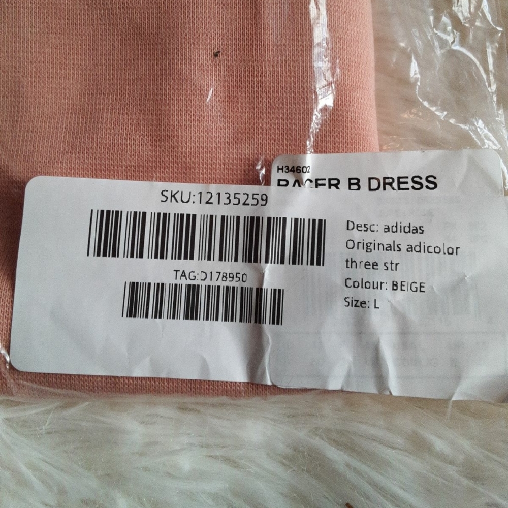 Adidas Racer B dress - Picture 7 of 9